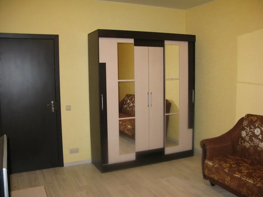 Дзержинский: S Kuhnej Apartments