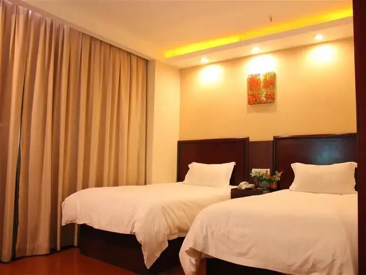 Шанхай: Greentree Inn Shanghai Caoan Road Textile Express Hotel