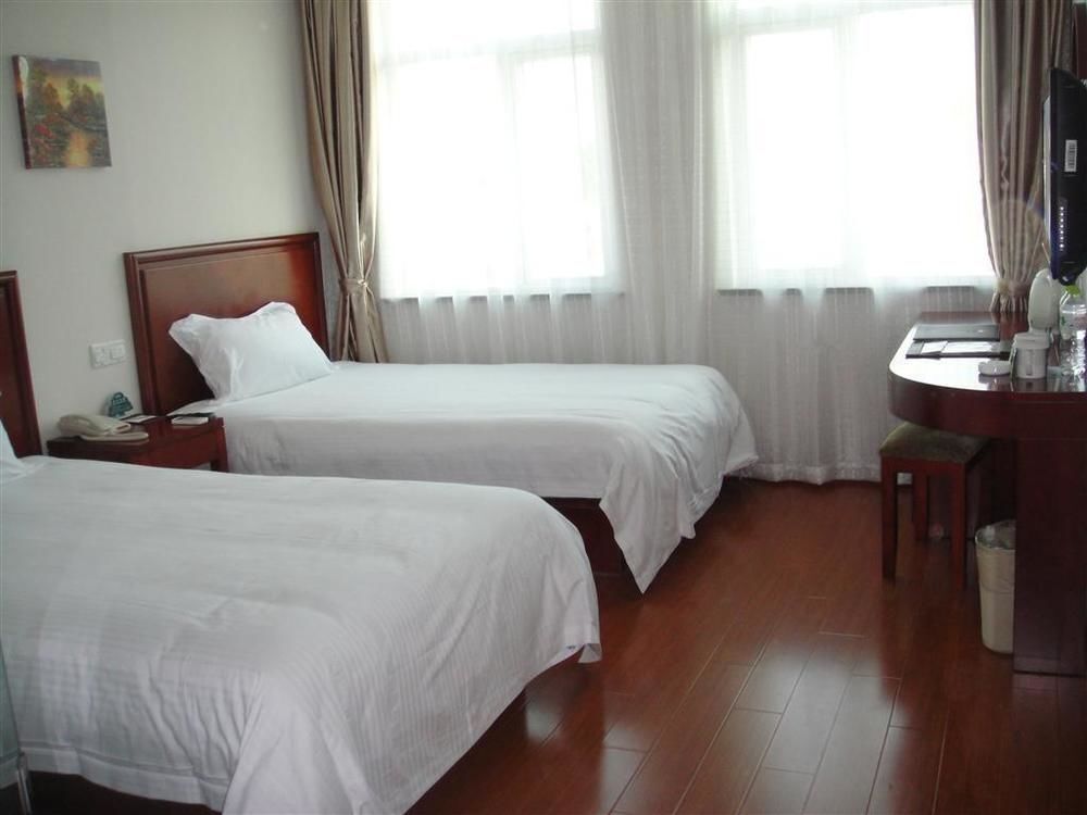 Шанхай: Greentree Inn Shanghai Pudong Airport Chuansha Express Hotel