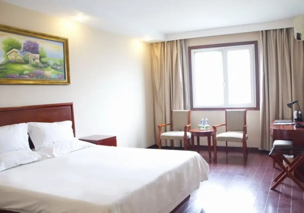 Шанхай: GreenTree Inn (Shanghai Jiangwan Town)