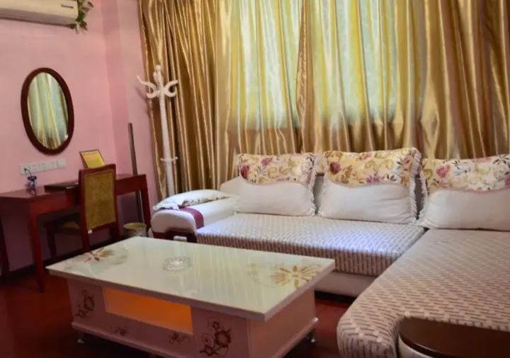 Шанхай: Greentree Inn Shanghai Anting Motor City Express Hotel
