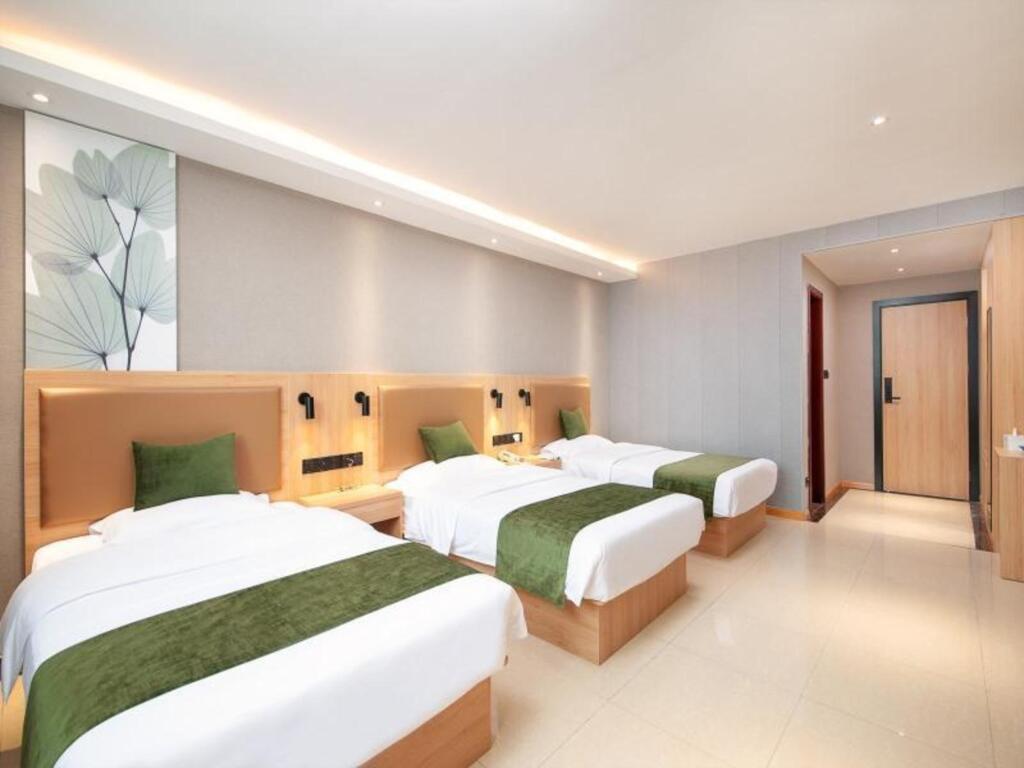 Greentree Inn Shanghai Anting Motor City Express Hotel — фото 1