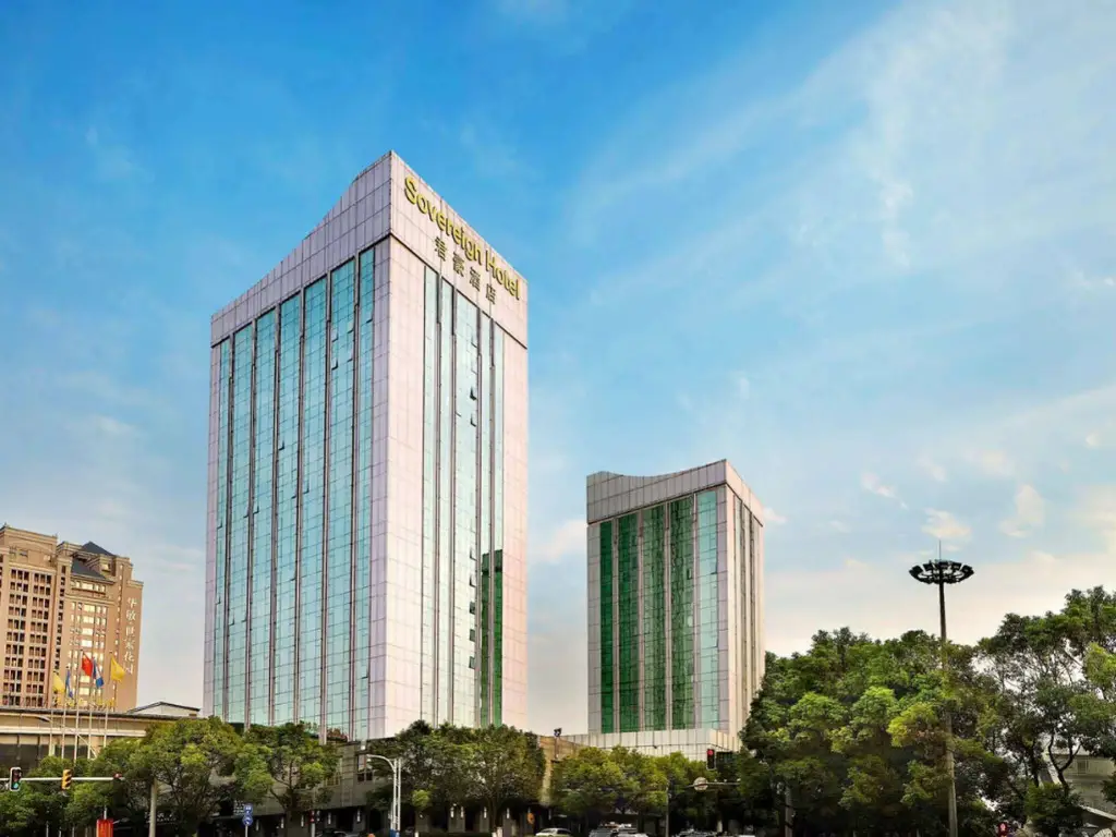 Шанхай: Sovereign Hotel