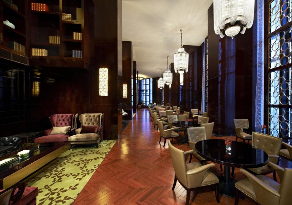 Шанхай: Sheraton Shanghai Waigaoqiao Hotel
