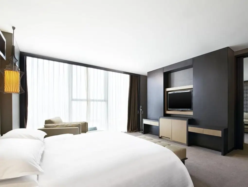 Шанхай: Sheraton Shanghai Waigaoqiao Hotel