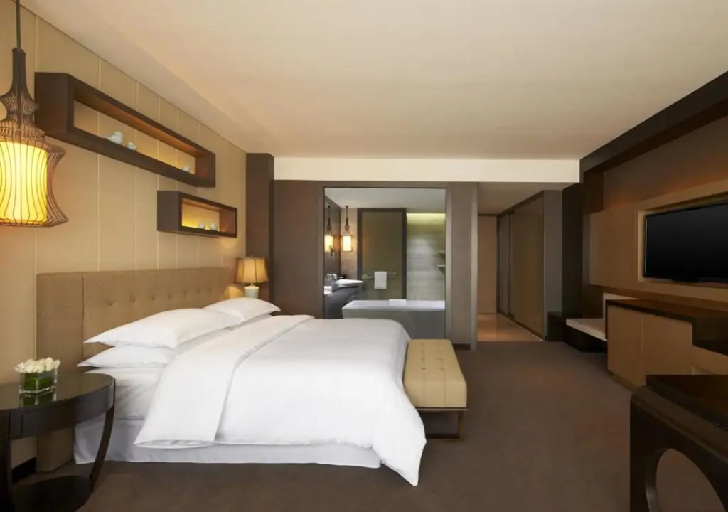 Шанхай: Sheraton Shanghai Waigaoqiao Hotel