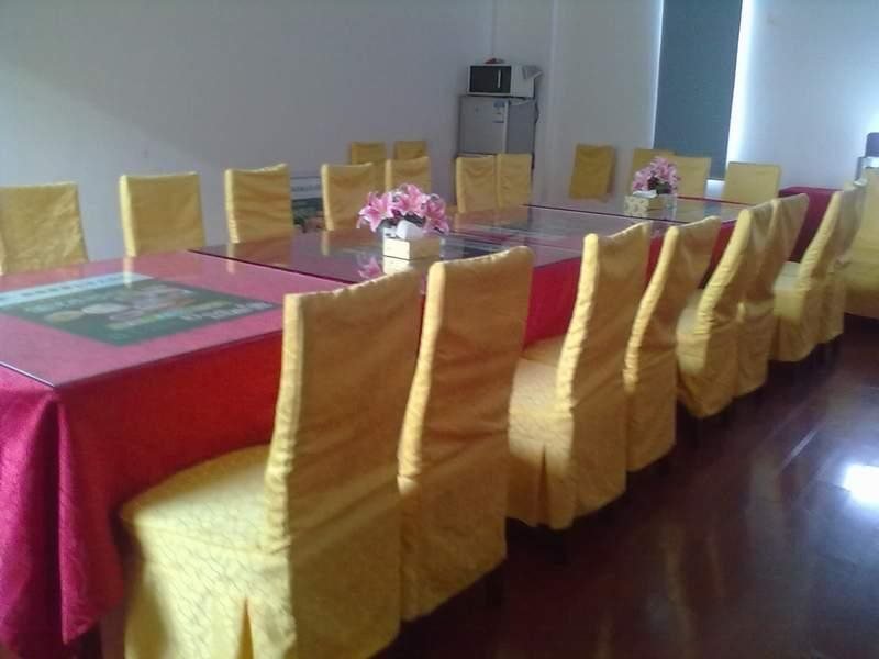 Шанхай: Greentree Inn Shanghai Jiuting Street Express Hotel