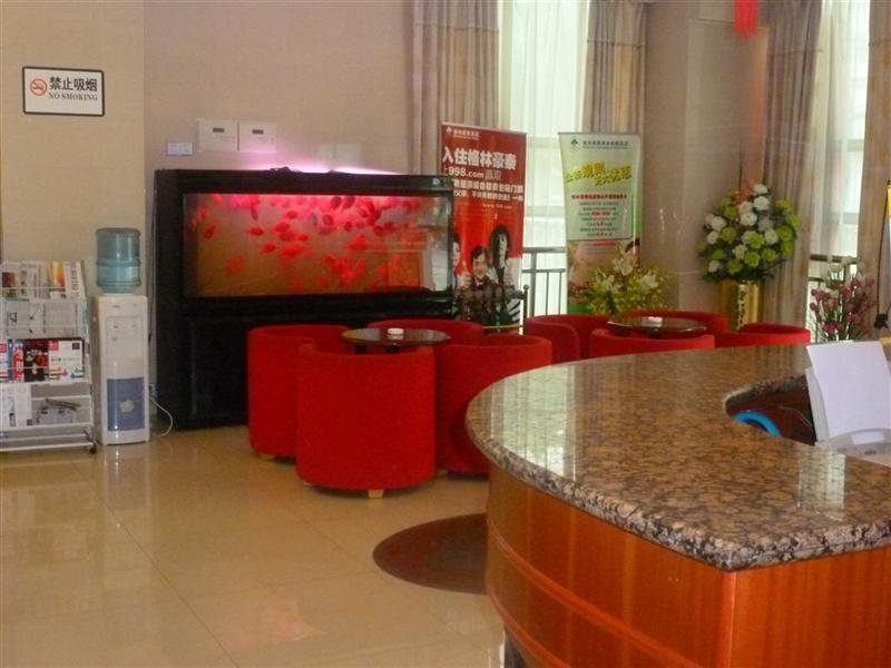 Шанхай: Greentree Inn Shanghai Jiuting Street Express Hotel