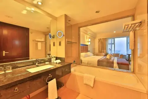 Ramada Chengdu North — фото 1