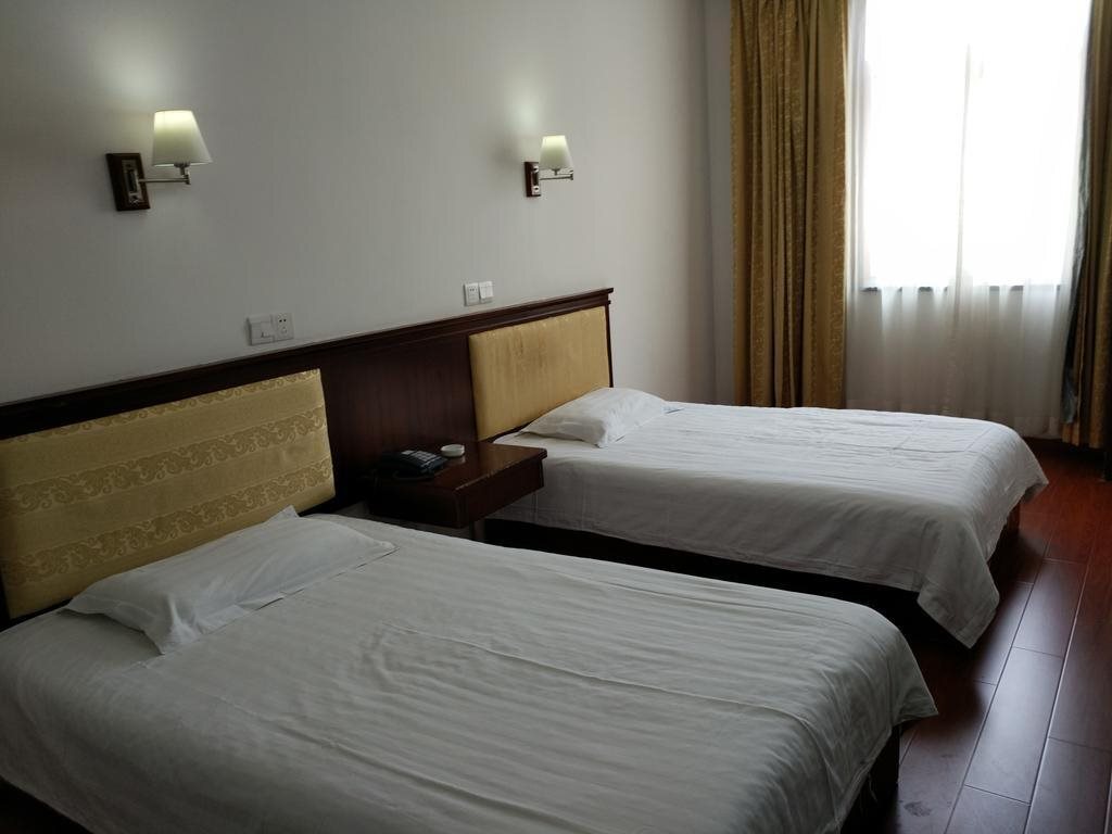 Шанхай: Shanghai Junhang Holiday Hotel