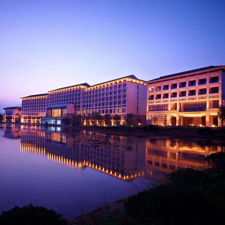New Century Grand Hotel Huaian — фото 1