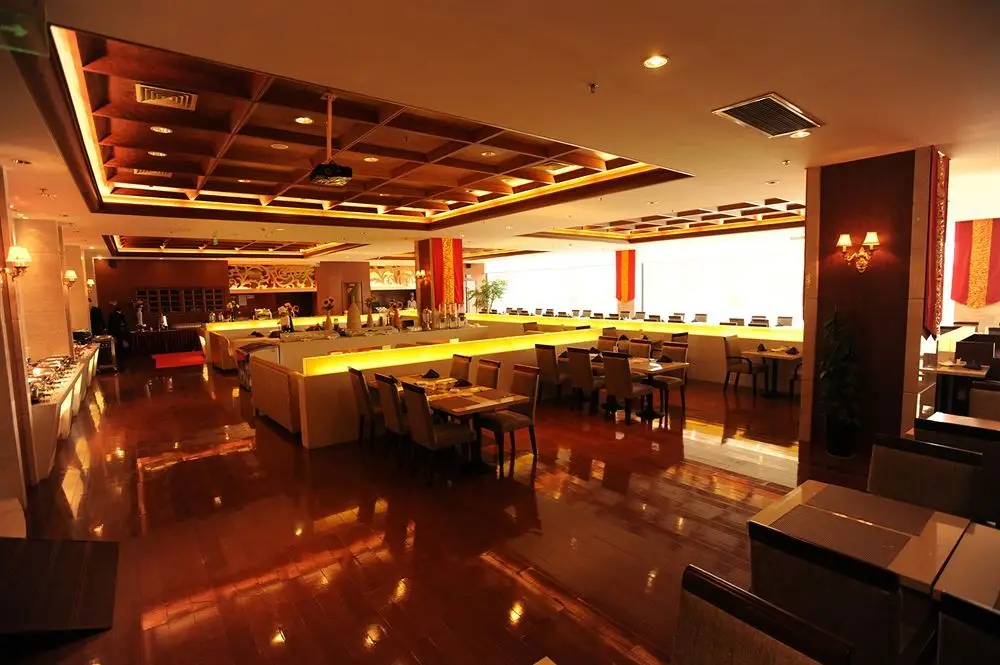 Наньтун: Cosmic Guang Dong Intl Hotel Nan Tong