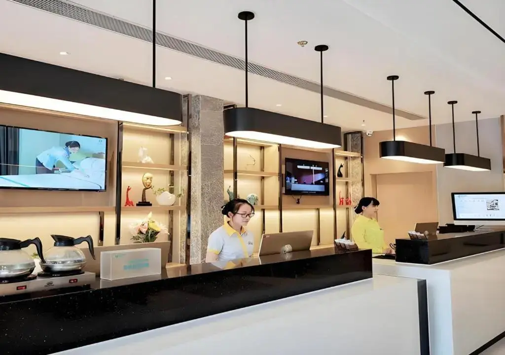 Чэнду: City Comfort Inn Dujiangyan Municipal Government