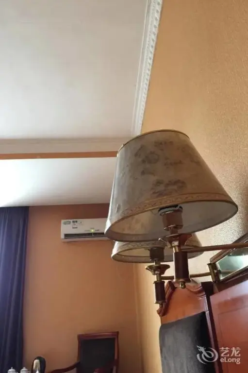 Шэньчжэнь: Yanhanshan Hotel