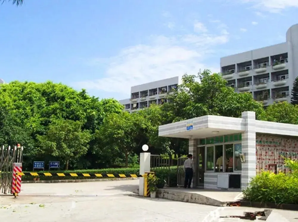Шэньчжэнь: Yanhanshan Hotel