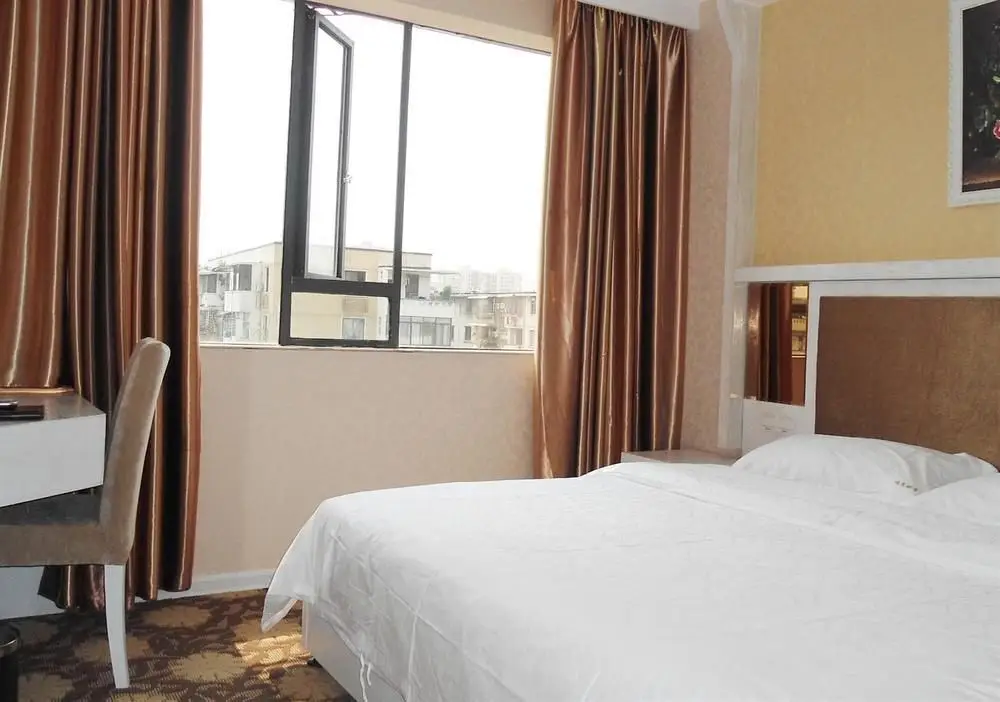 Гуйлинь: Perfect Season Hotel (Tiexi Branch)
