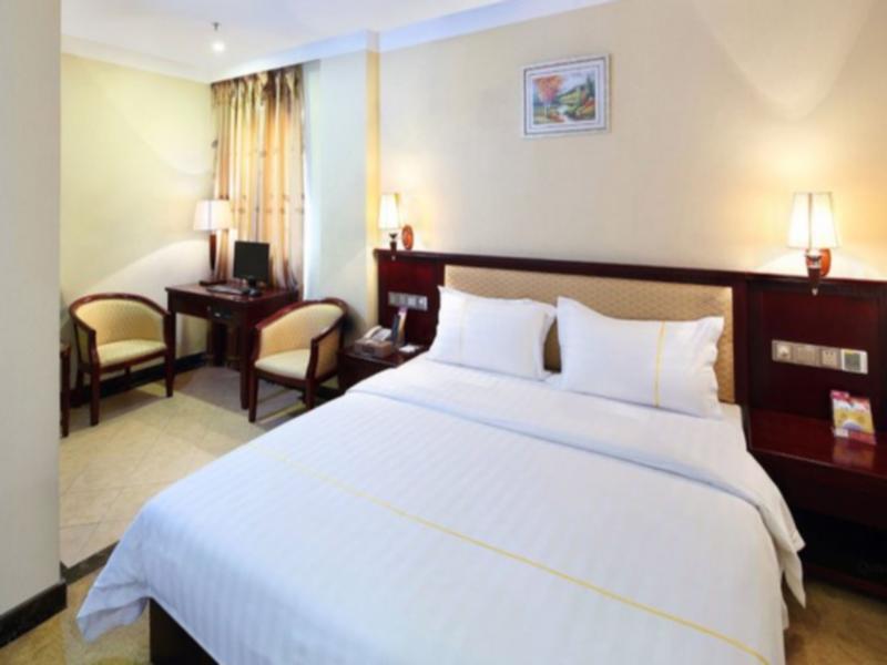 Гуанчжоу: Guangzhou Shenglong Hotel(Nanzhan)