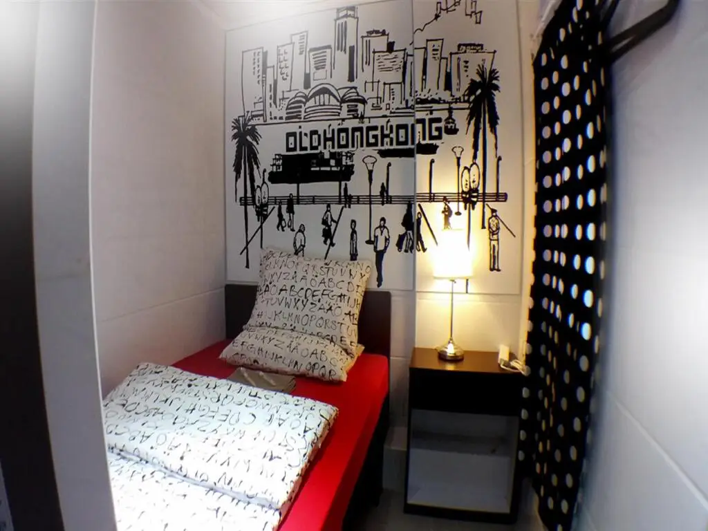 Гонконг: Micro Hotel