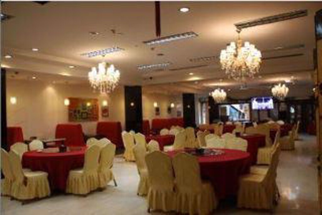Пекин: Super 8 Hotel Beijing Shijingshan Jiujiuyuan