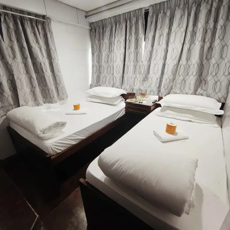 Гонконг: Four Seasons Guest House