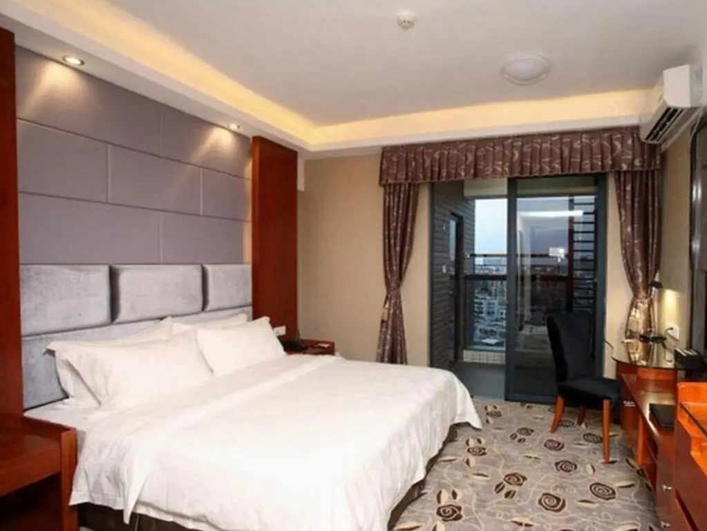 Zhongshan Junyi Apartment Hotel — фото 1