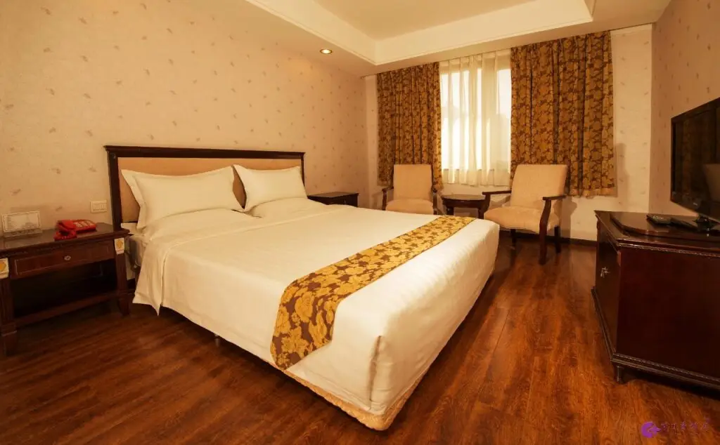 Циндао: Qingdao Lilac Hotel
