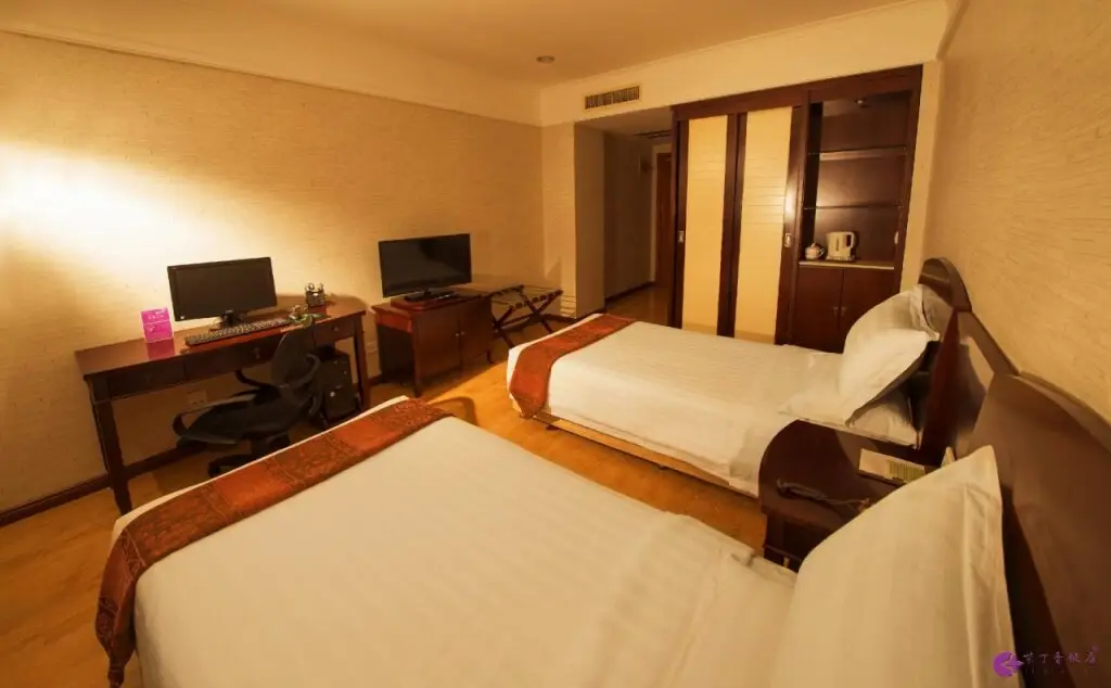 Циндао: Qingdao Lilac Hotel