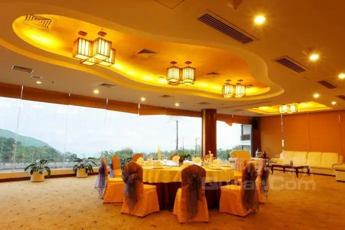 Гуанчжоу: Guangzhou Maofeng Qinyuan Hotel