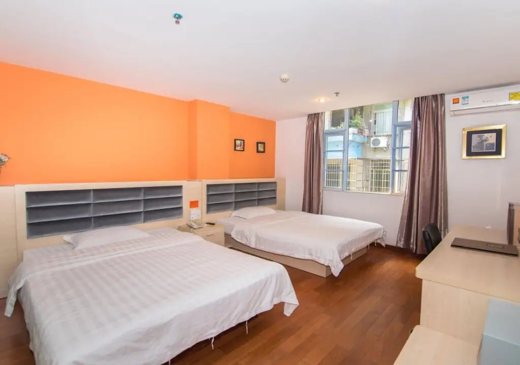 Гуанчжоу: Guangzhou Hc Inn