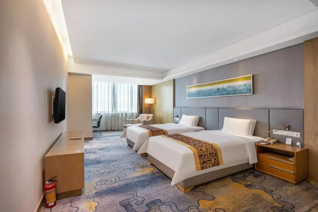 Гуанчжоу: Guangzhou Pearl River International Hotel （Yijing Lu Metro Station）