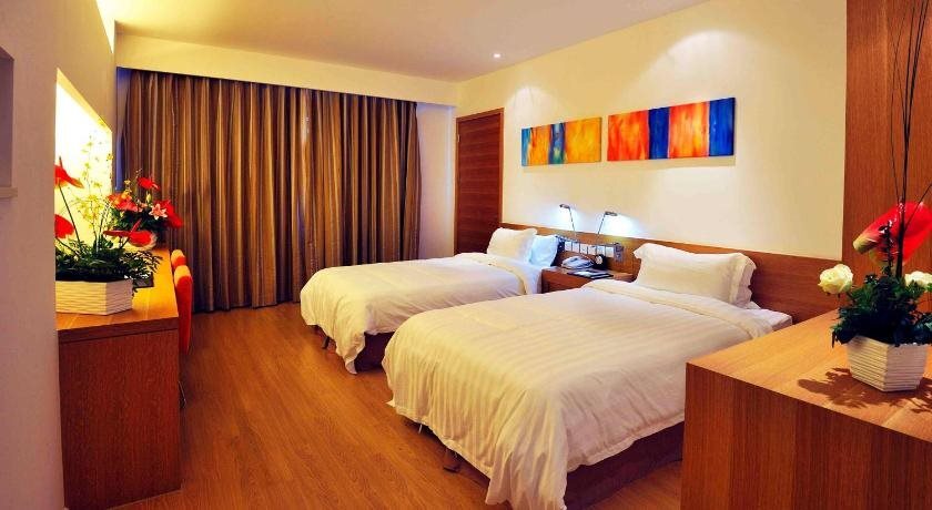 Шанхай: Wisdom Hotel Shanghai