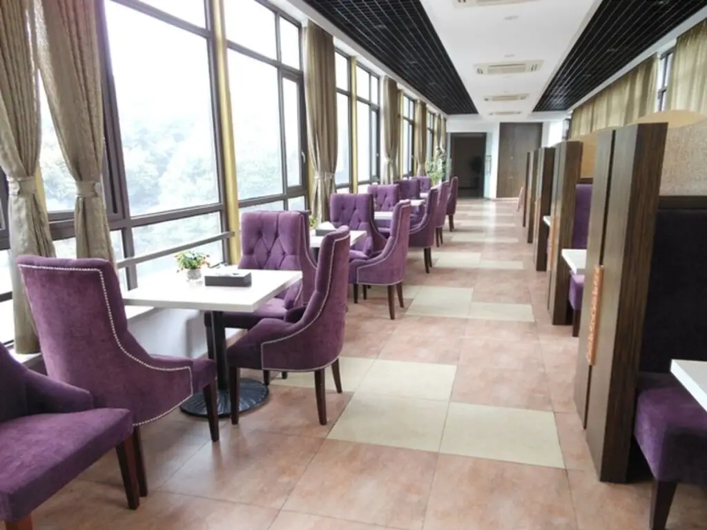 Шанхай: Shanghai Fortune Forever Hotel