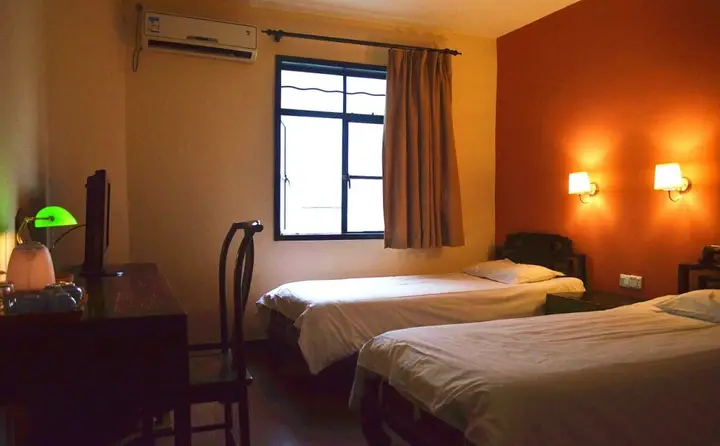 Шанхай: Mingtown Etour Youth Hostel