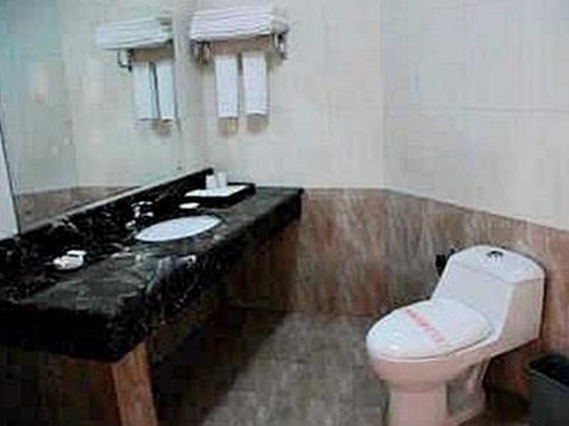 Пекин: Super 8 Hotel Beijing Yizhuang Tianbao