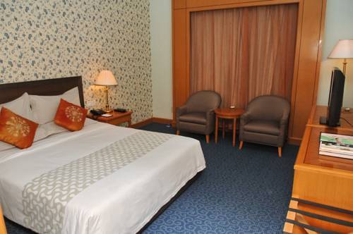 Шанхай: Dazhong International Conference Hotel