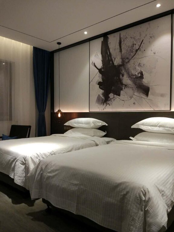 Шанхай: Dazhong International Conference Hotel