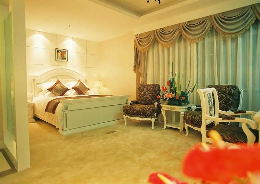 Шанхай: Shanghai Cailin International Business Hotel