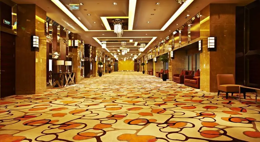 Пекин: Kun Tai Hotel