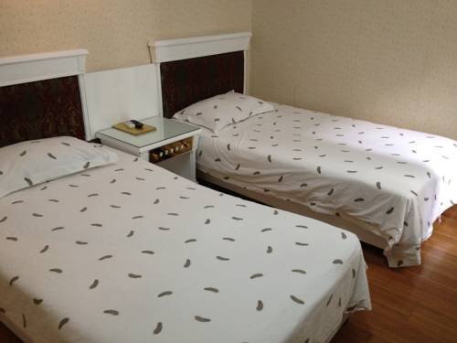 Шанхай: Shanghai Funing Hotel