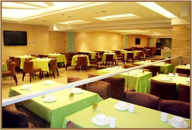 Пекин: Eastern Isleep Hotel