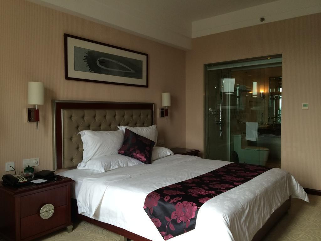 Гуанчжоу: Lan Hai Hotel