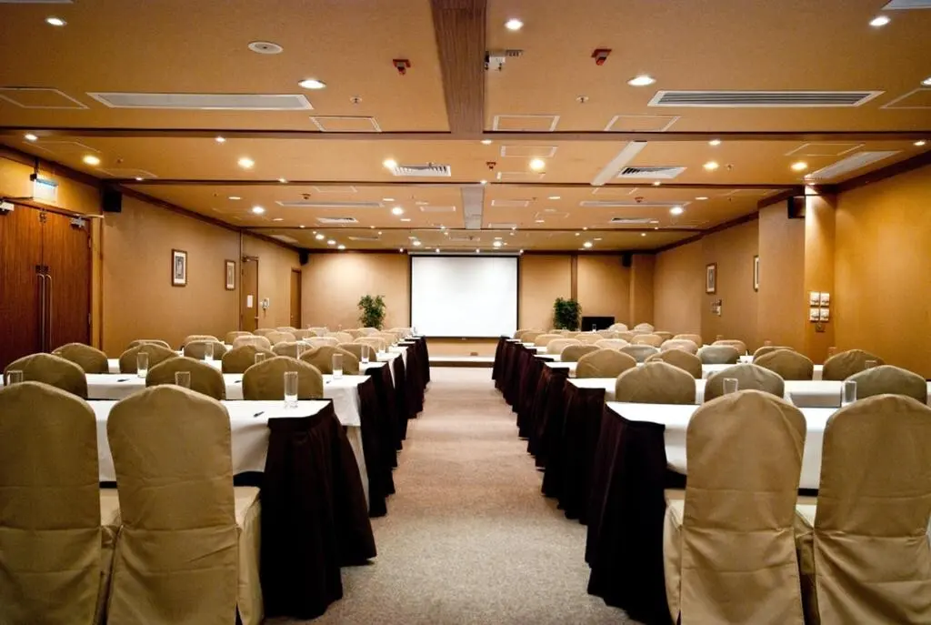 Гонконг: Ramada Grand Tsim Sha Tsui (Former Ramada Hong Kong Grand Tsim Sha Tsui)