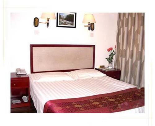 Пекин: Zilong Hotel - Beijing