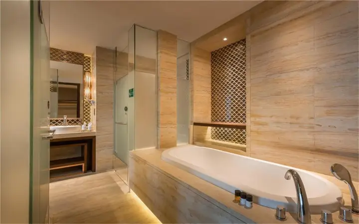 Санья: Mangrove Tree Resort World Sanya Bay Queen Palm Tower