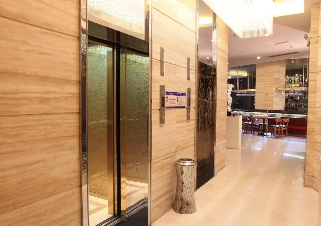 Гуанчжоу: Guangzhou Shi Liu Hotel