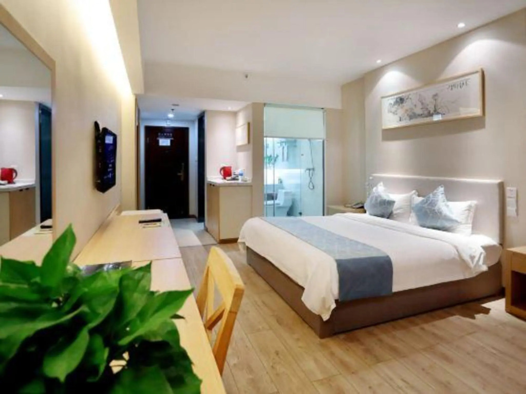Чэнду: Nantai Crystal Hotel (Dayi High-Speed Railway Station)
