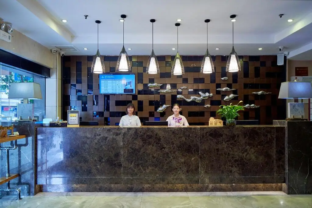 Гуанчжоу: Yingshang Jinyi Hotel (Dade Road Branch)