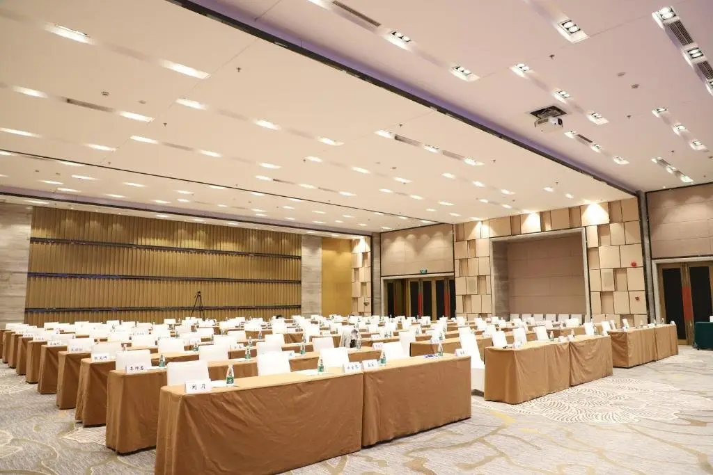 Гуанчжоу: Easeland Hotel  Guangzhou