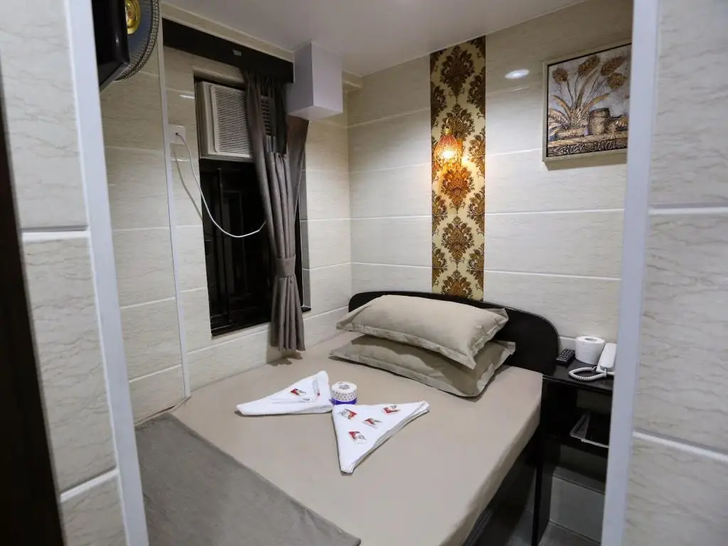 Гонконг: Merryland Guest house
