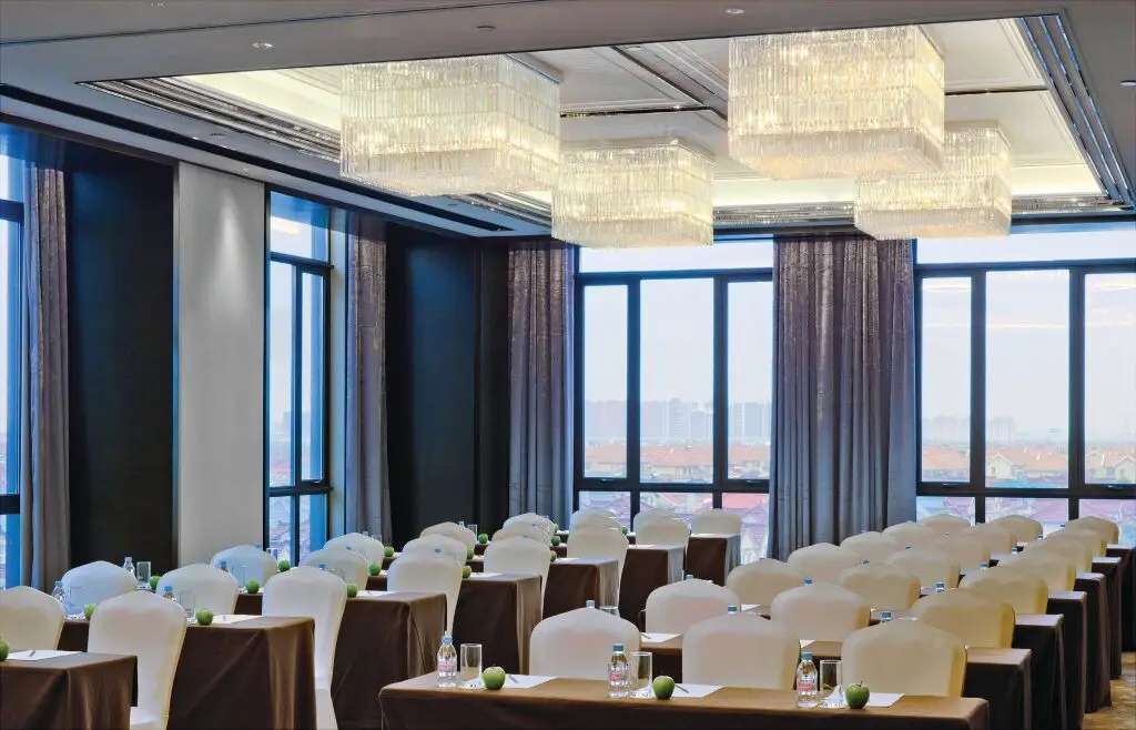 Шанхай: Отель Grand Skylight Shanghai Songjiang